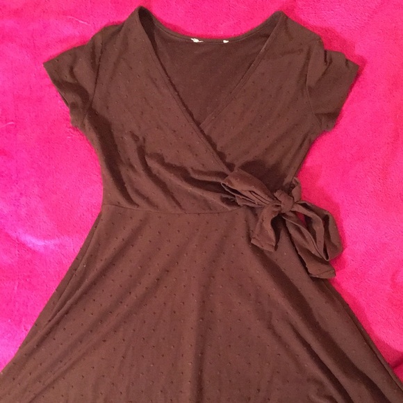 Elegant Brown Wrap Mini Dress - Picture 7 of 10